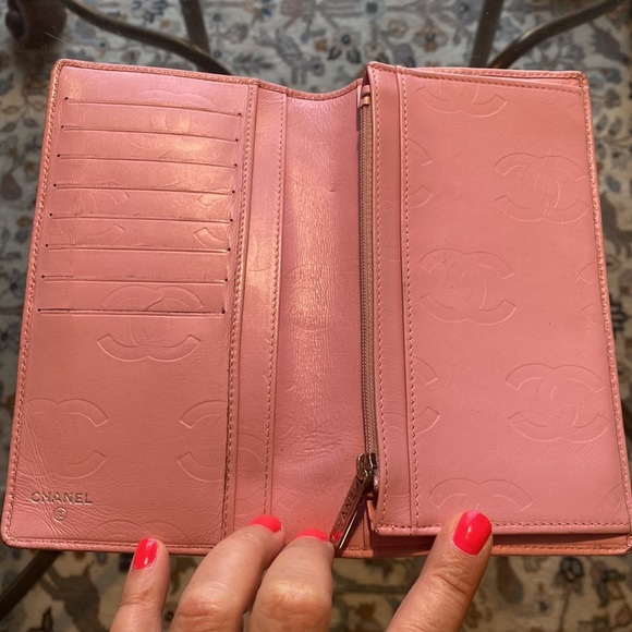 Authentic Chanel Cambon bifold wallet - Picture 3 of 11